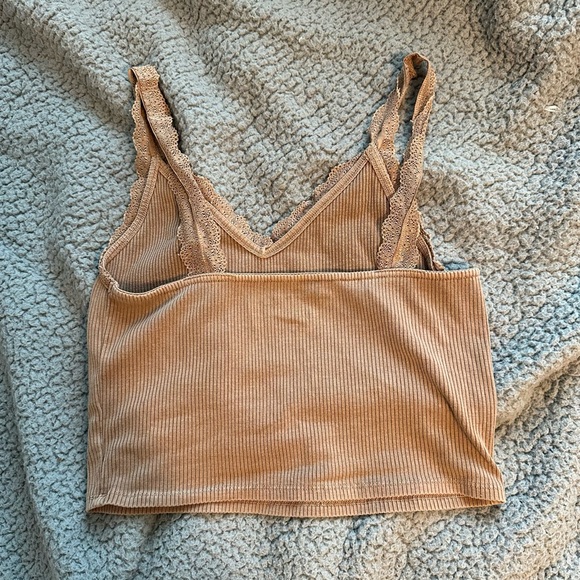 American Eagle Tan Tank Top - Picture 2 of 3